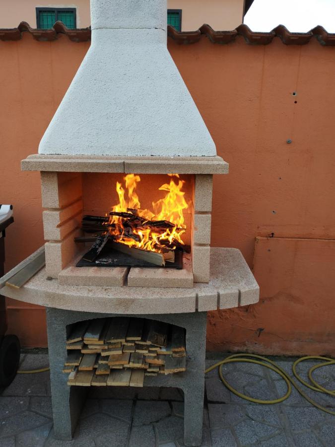 Camera confortevole tra Roma e Ostia Acilia Exterior foto